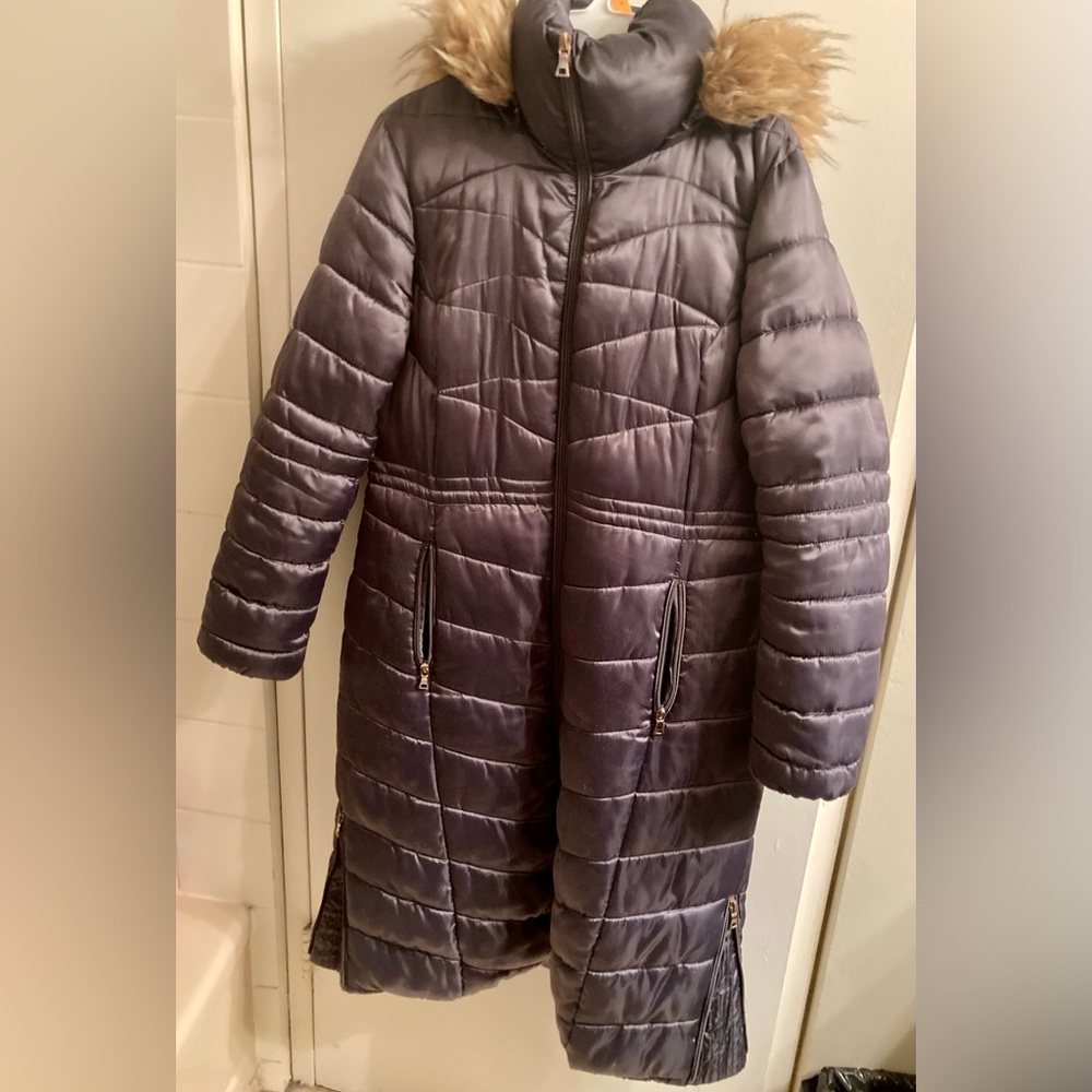 Women Long Quilted Puffer Coat with Faux Fur Hood - Dark Gray